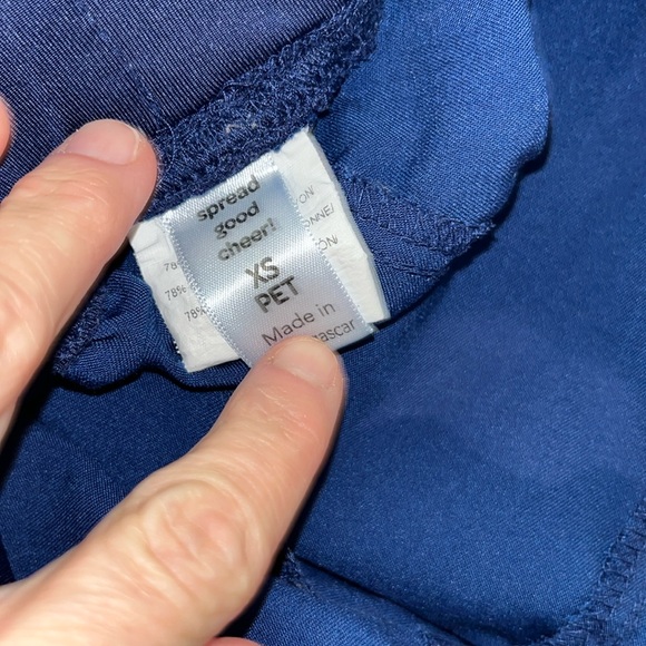 3 Sets of Navy Blue Scrubs xs - Picture 3 of 4